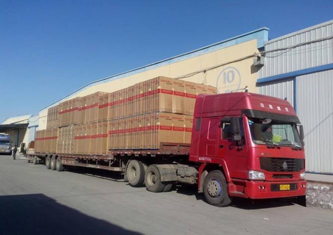 苏尼特左整车运输